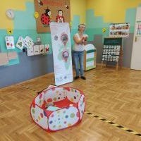 Dzieci z jeżami (5)