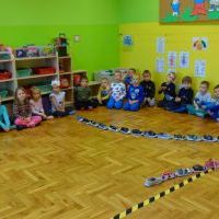 Dzieci z grupy Smerfy podczas zabawy Andrzejkowej (5)