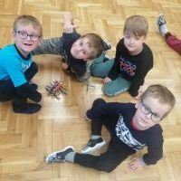 Dzieci podczas zabawy (11)