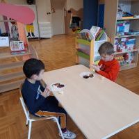 Dzieci podczas zajęć (6)